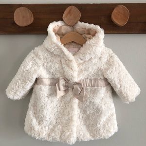 Janie and Jack faux fur coat, size 0-6 months